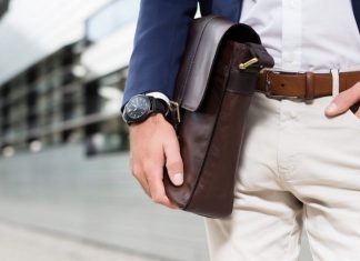 Runtastic Moment, analogové hodinky a fitness tracker v jednom