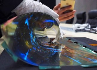 Grafen je klíčem k ohebným OLED displejům